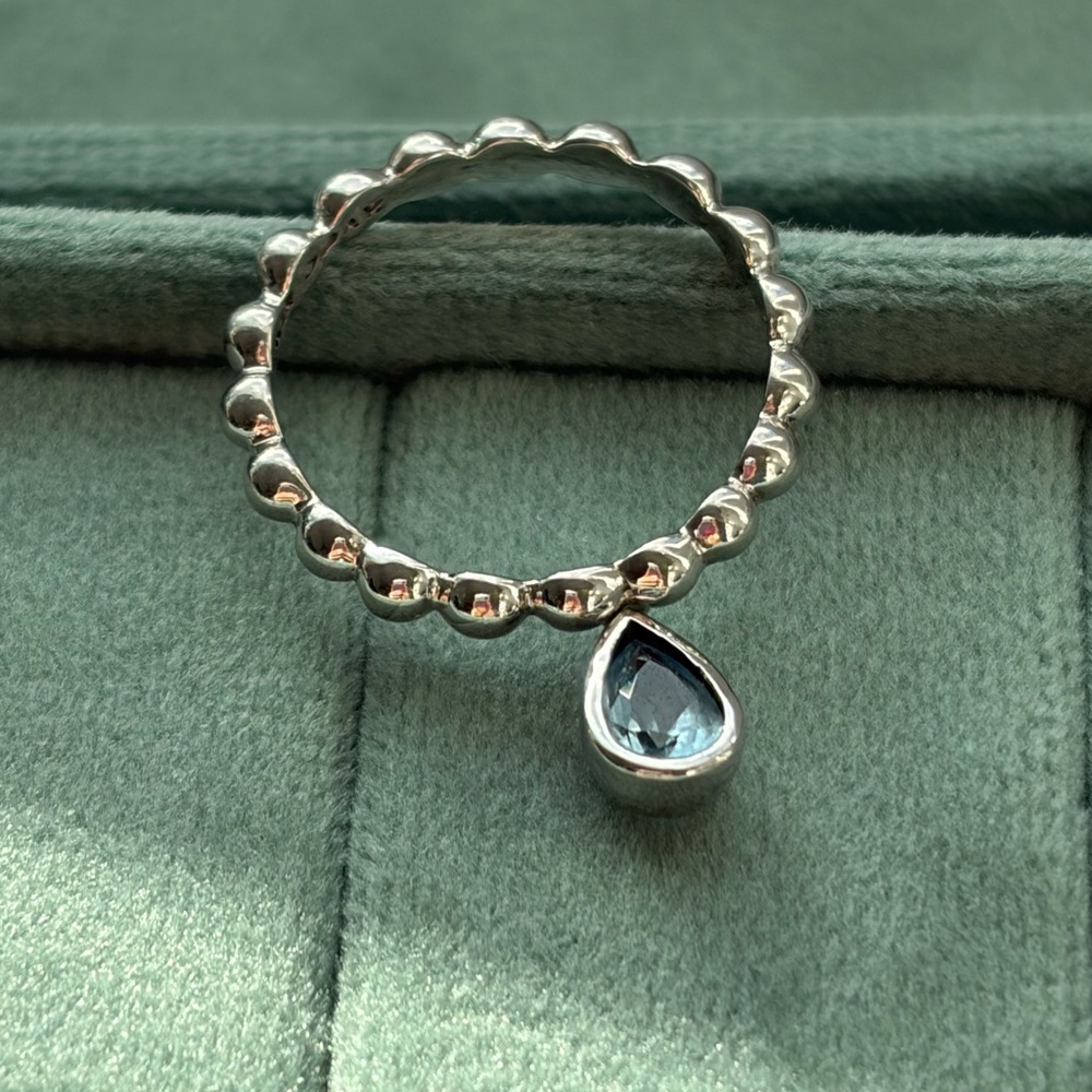 Moving Sale 🌟 White Gold Plated Teardrop Blue Stone Ring | Korean Designer